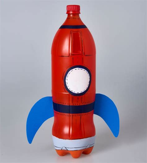 DIY Rocket Ship Moneybox Diy Rocket Plastic Bottle Crafts Diy