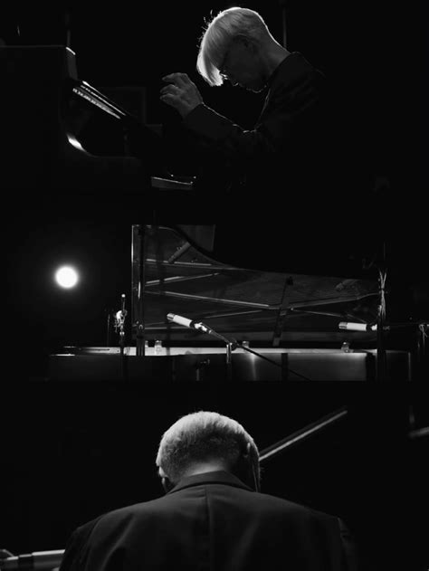 【坂本龙一playing The Piano2022线上音乐会】2022年12月18日（周日）晚1930温暖 哔哩哔哩