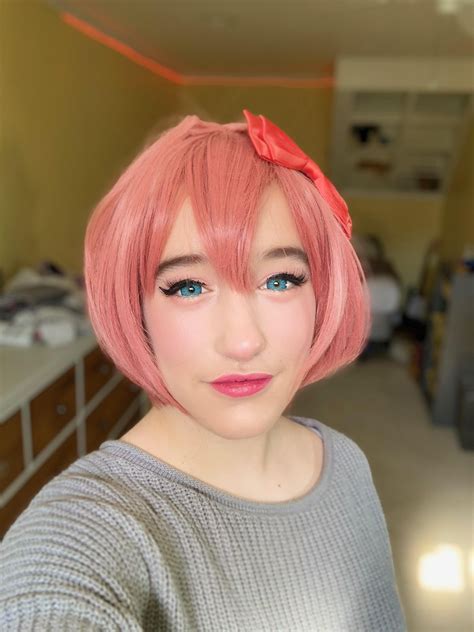 Sayori Cosplay! 💖💖 : r/DDLC