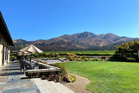 5 Great Wineries in Sonoma - Wine, Dine, and Roam