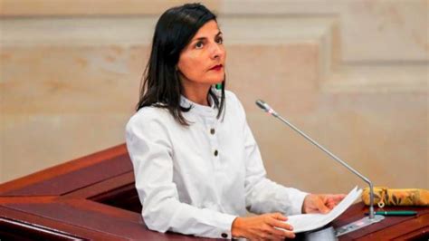 Votación De Moción De Censura Contra La Ministra Irene Vélez Será En