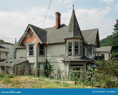 Historic House in Hinton, West Virginia Stock Photo - Image of urban ...