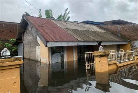 Dua Kecamatan Di Makassar Terendam Banjir Hari Ini 482 Jiwa Mengungsi