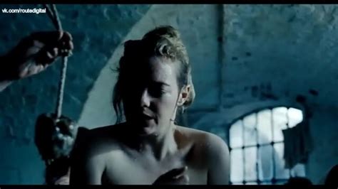 Emma Stone Nude The Favourite 2018 DVDScr Watch Online Эмма Стоун