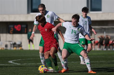 Portugal Goleia Irlanda E Lidera Na Ronda De Elite De Acesso A Euro Sub