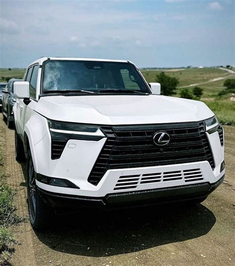 Lexus Gx 550 Eminent White Pearl Photos ⚪