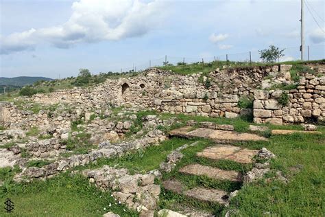 Hadrianapolis Antik Kenti Nerede Nas L Gidilir Yorumlar