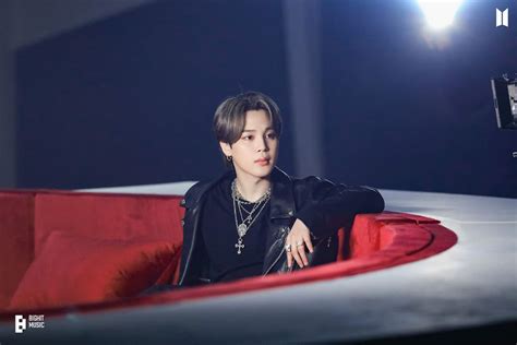 BIGHIT MUSIC Releases 10 New HD Photos From BTS Jimin S VIBE