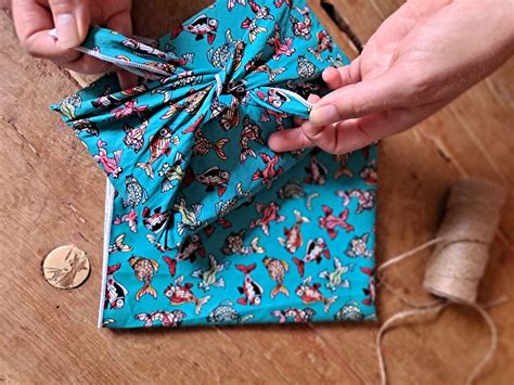 An Introduction To Furoshiki Learn The Basics Planetwrapit