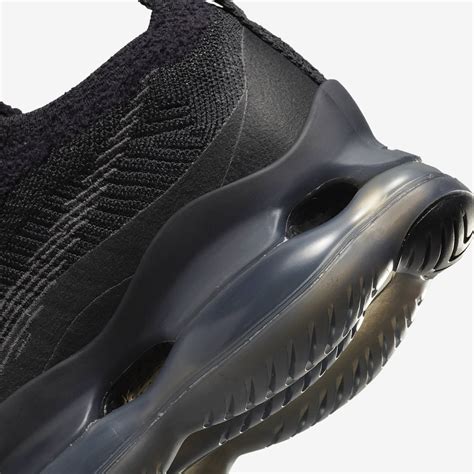 NIKE AIR MAX SCORPION FK ナイキ エア マックス スコーピオン FK TRIPLE BLACK DJ4702 002