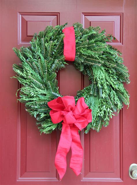 Christmas Wreath - mixed wreath with ribbon Christmas Wreaths, Xmas ...