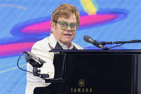 Sir Elton John To Headline Glastonbury In Final Uk Show Of Last Ever