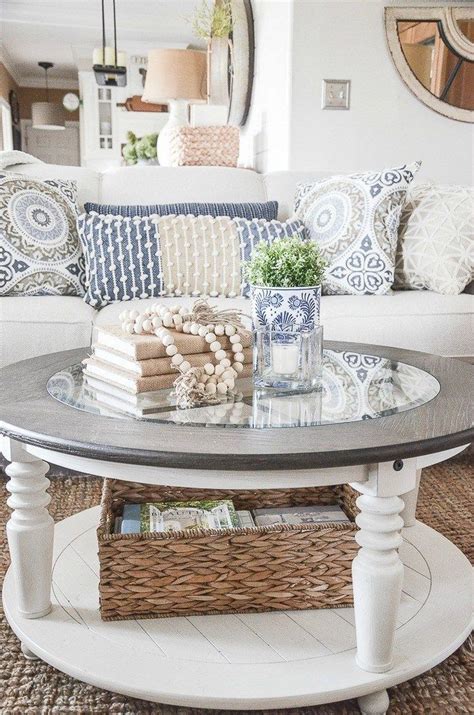 Farmhouse Coffee Table Decor Ideas Circle