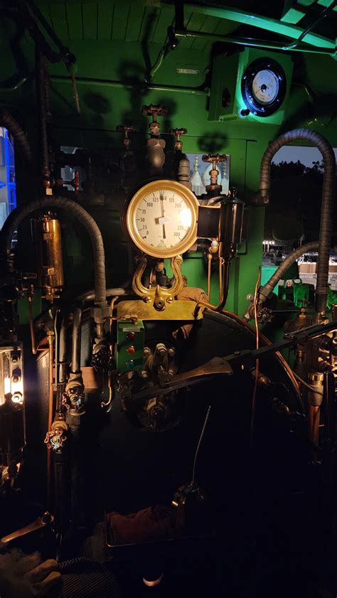 Best Seat in the House! : r/Disneyland