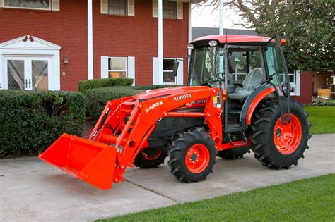 Kubota Grand L Hst Cab And Loader X