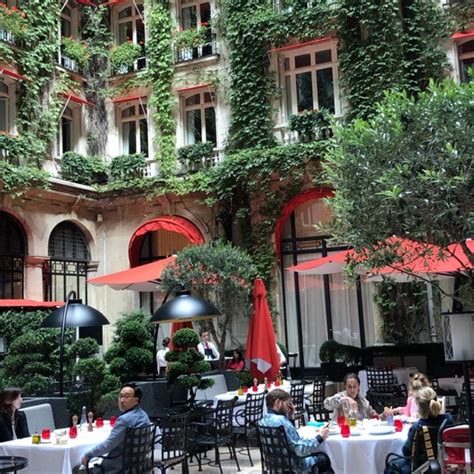 La Cour Jardin French Restaurant In Paris