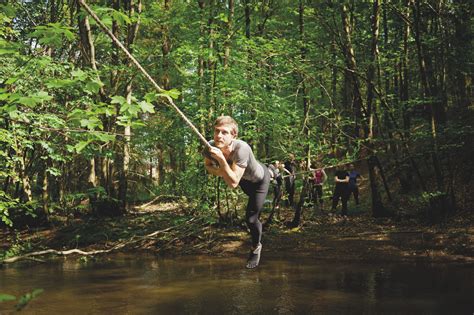 Adventure Track - FIELDMORE