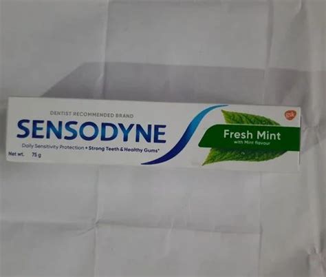 Gel Fluoride Sensodyne Fresh Mint Toothpaste Packaging Size 75 G At