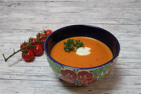 Veggie Tomaten Kokos Suppe Stylingkitchen