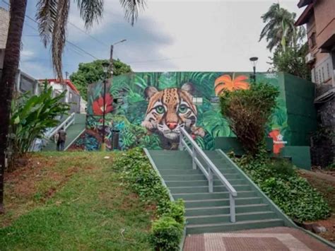 El Nuevo Mural Luces De La Selva Se Puede Visitar En La Costanera De