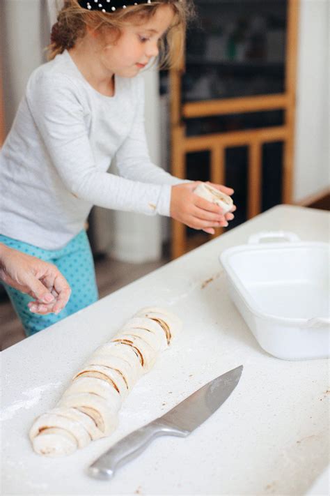 Bread Machine Cinnamon Roll Recipe | lifestyle | Fresh Mommy Blog