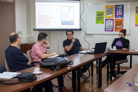 Em reunião Frente dos Servidores Públicos traça estratégias para a