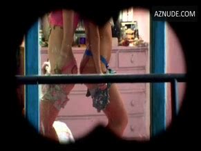 SMALL APARTMENTS NUDE SCENES AZNude