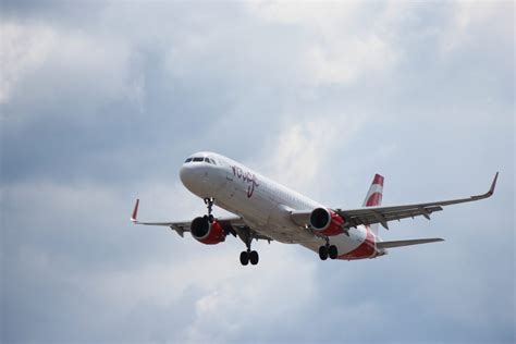 C FJQH Air Canada Rouge Airbus A321 200 At Toronto Pearson