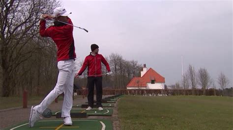 Golftvilling Snyder Profferne Vinder Som Yngste Nogensinde Golf Dr