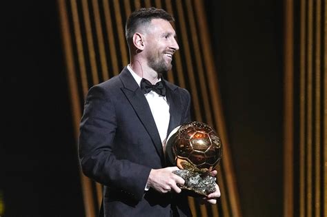 Leo Messi po raz ósmy odebrał Złotą Piłkę Piękne zwieńczenie kariery