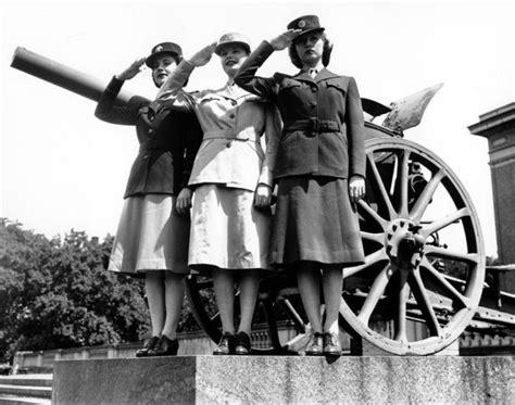 Changing Role Of Women In The 1920s Army Women Saluting As They