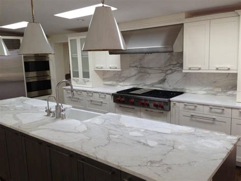 Quartz Countertops With Matching Backsplash The Urban Decor