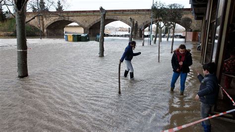 Inondations en Espagne plus de mille habitants évacués RTBF Actus