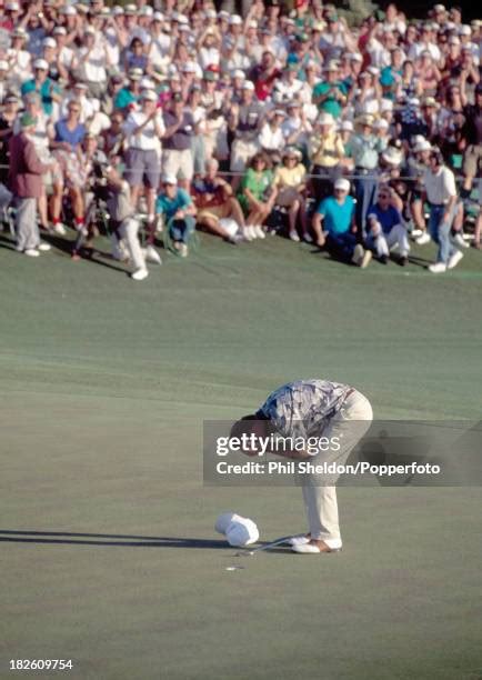 Ben Crenshaw 1995 Masters Photos and Premium High Res Pictures - Getty ...