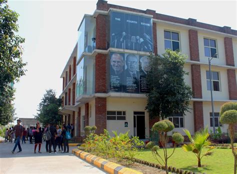 Top B.tech university in Uttarakhand | DBS Global University Dehradun ... 