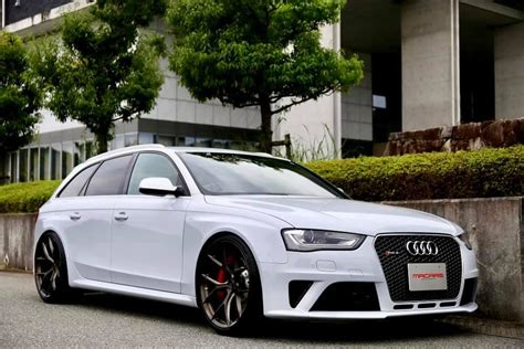 Audi Rs4 Avant B85 White With Bc Forged Kl01 Aftermarket Wheels