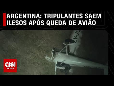 Tripulantes Saem Ilesos Ap S Queda De Avi O Na Argentina Veja V Deo