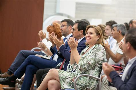 El Gobierno Regional Felicita A Los Alumnos Reconocidos Con Los