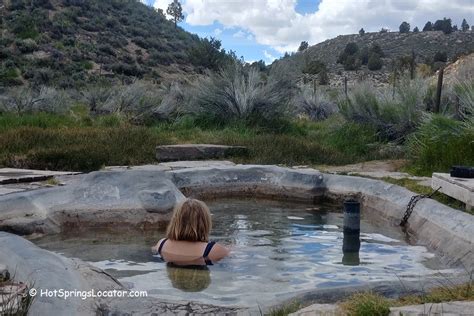 Little Hot Creek Hot Springs Eastern California Hot Springs Locator