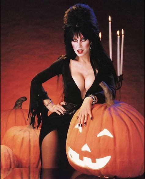 Elvira And Her Pumpkins Cassandra Peterson Elizabeth Hurley Photo