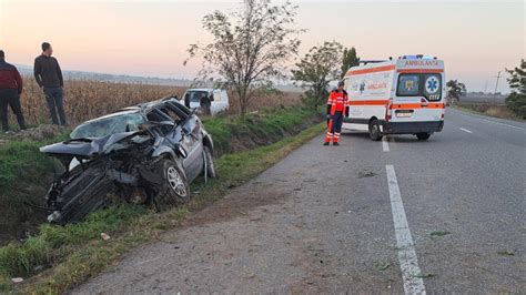 Accident tragic pe DN2 în Bacău O femeie a murit alte două persoane