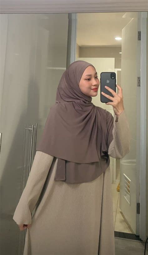 Pin By Jiya Xixixi On Simpan Cepat Hijab Fashion Hijab Fashion