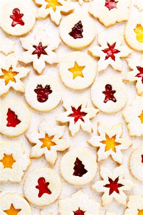 Linzer Cookies Recipe - Gimme Some Oven