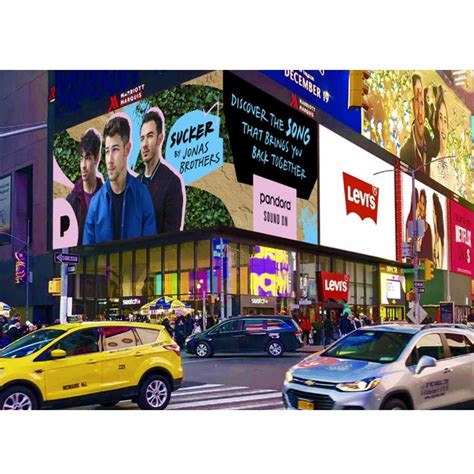 Naked Eye D Effect Hd Big Outdoor Advertising Smd P P P P Led