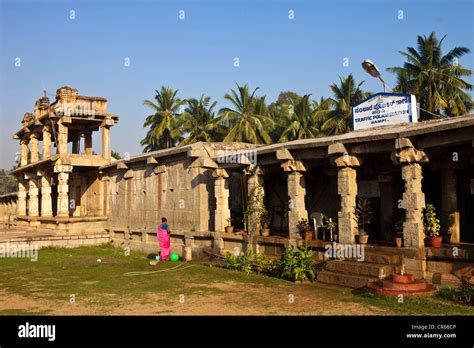 India, Karnataka State, Hampi, Hampi Bazaar Stock Photo - Alamy