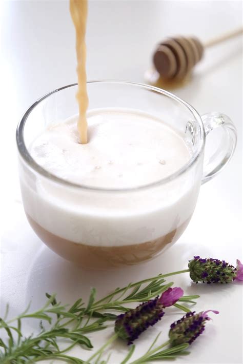 Almond Milk London Fog With Lavender Recipe Tea Recipes Culinary