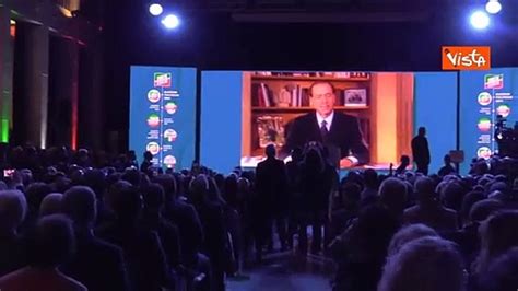 Festa 30 Anni Forza Italia La Sala Applaude Il Discorso Della Discesa In Campo Di Berlusconi