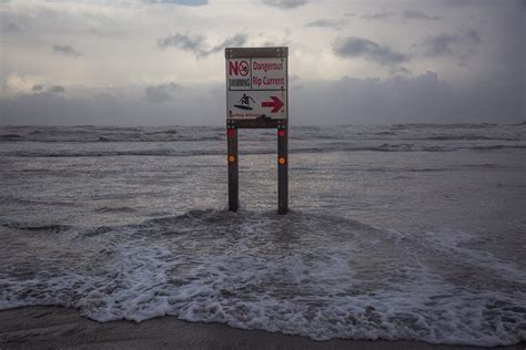 Hurricane Beryl Photos Videos Show Impact In Texas Following Landfall