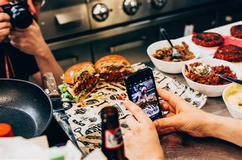 Jävligt Gott gör månadens burgare på Bastard Burgers Recept