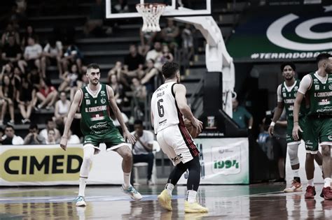 Fora de casa Flamengo vence União Corinthians pelo NBB VAVEL Brasil